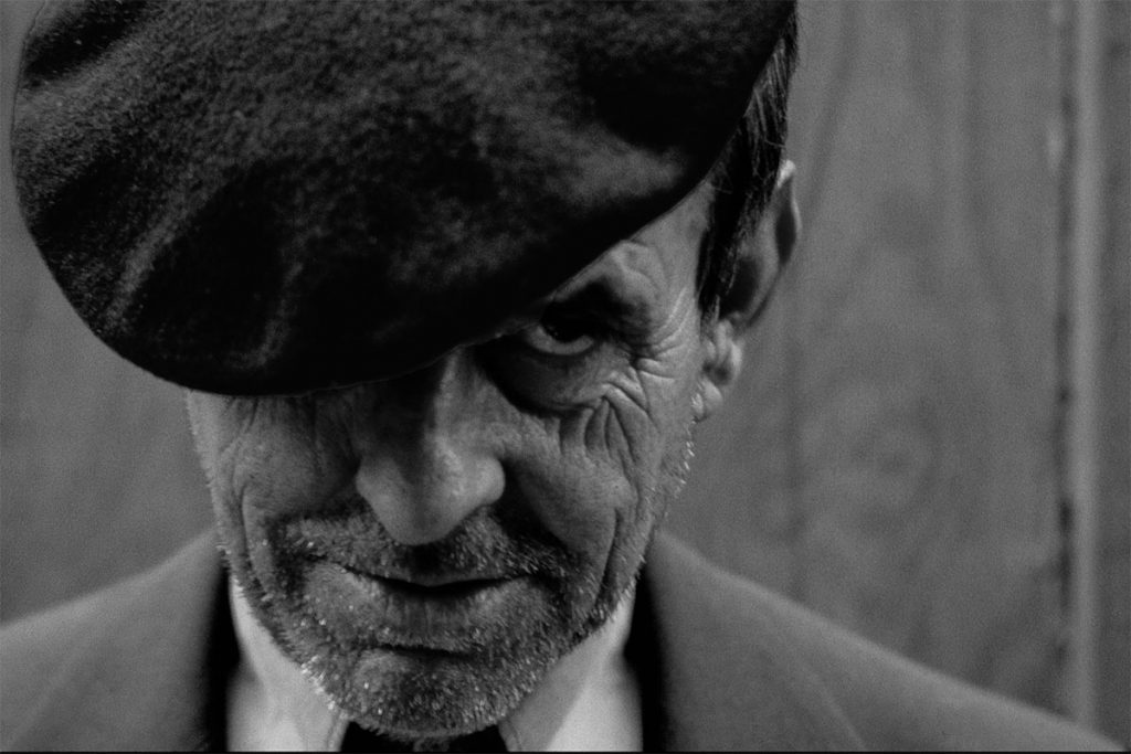 retrato hombre mayor boina mirada intensa anna turbau fotografia documental